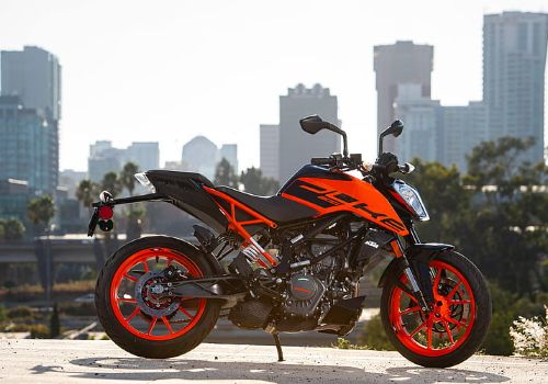 DUKE 200